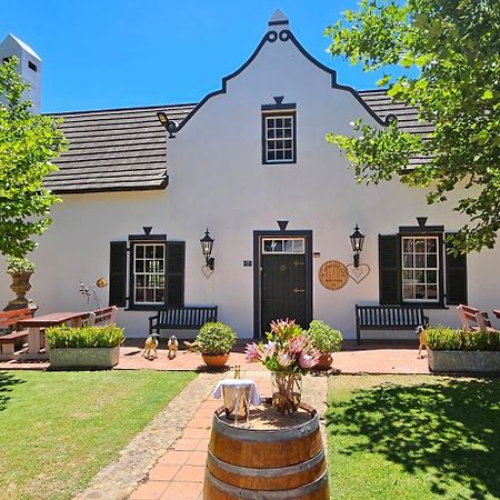 De Leeuwenhof Estate Hotel Paarl Exterior photo