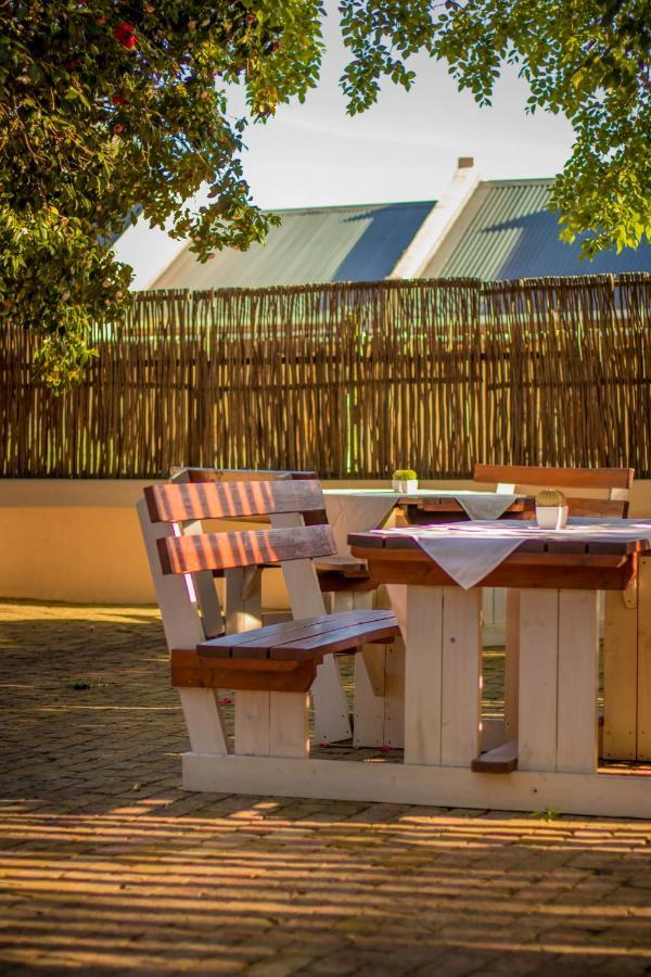 De Leeuwenhof Estate Hotel Paarl Exterior photo